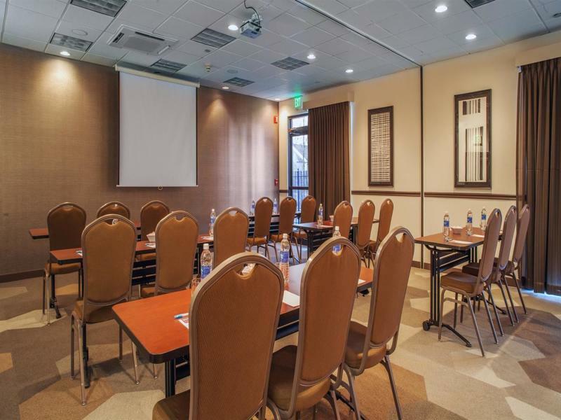 Hyatt Place Cincinnati Blue Ash Ngoại thất bức ảnh